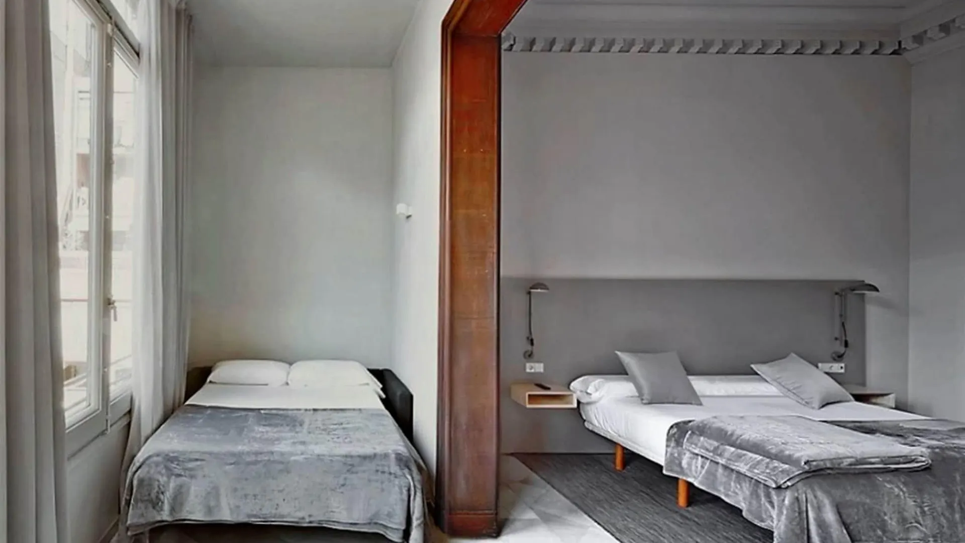 ***  Casa Abamita Aparthotel Barcelona Spain