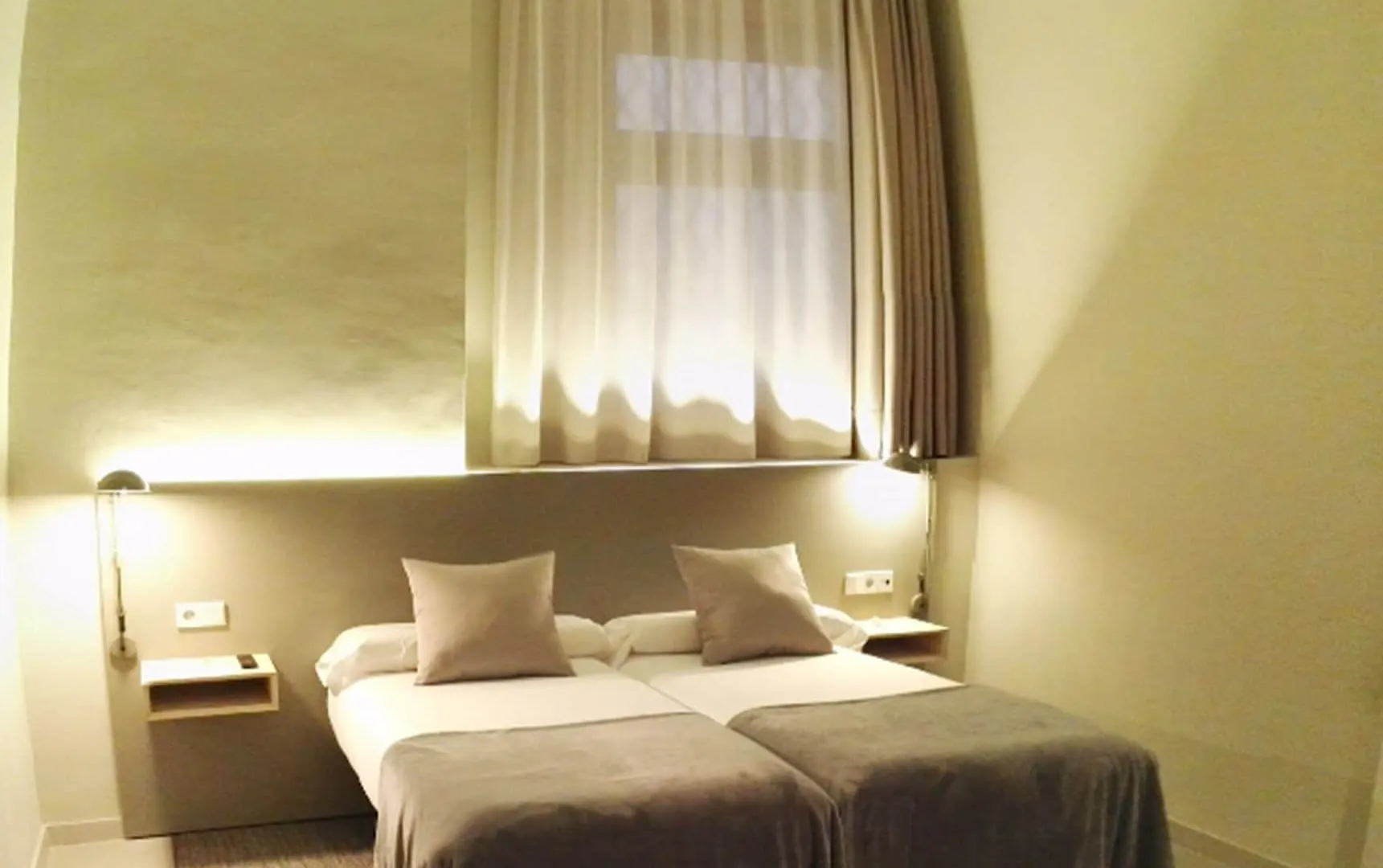 Casa Abamita Aparthotel Barcelona