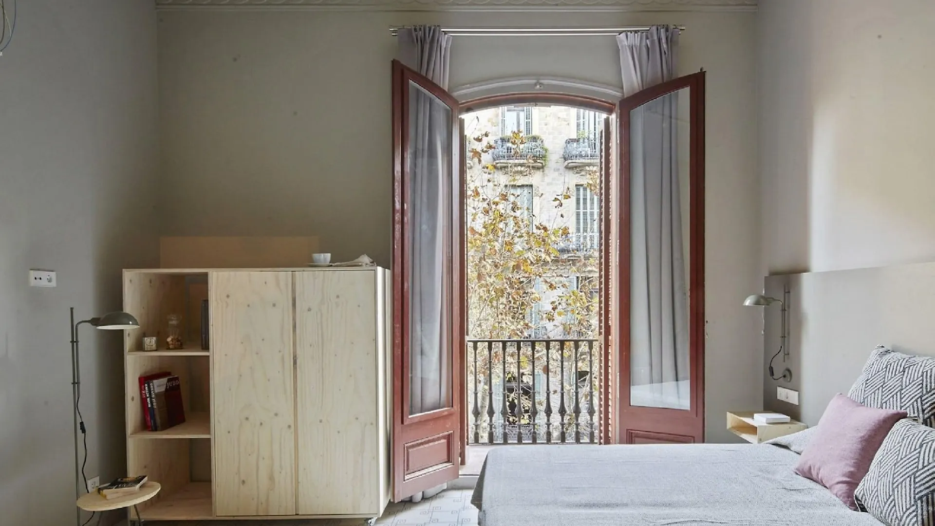 Casa Abamita Aparthotel Barcelona 3*,