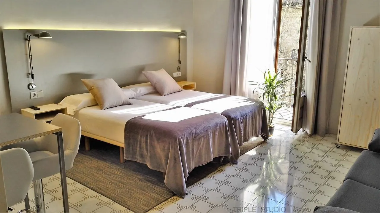 Casa Abamita Aparthotel Barcelona 3*,